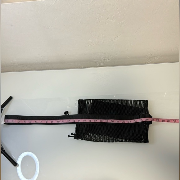 Free People Movement small black mesh sling bag - Picture 10 of 10